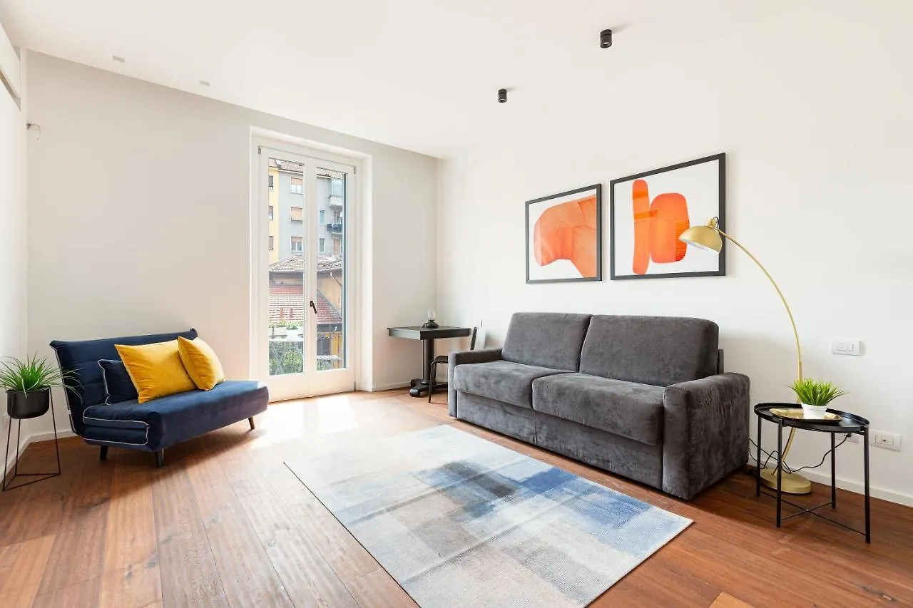 شقة Modern & Comfortable Flat - Near Central Station ميلان